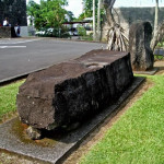 Naha Stone – A massive lava rock connected with the history and myths of Hawaii